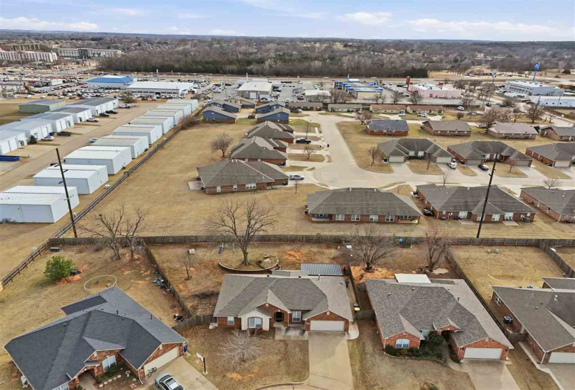 3 Bedrooms Bedrooms, 0 ,2 BathroomsBathrooms,Residential,Single Family,3rd,1,133608