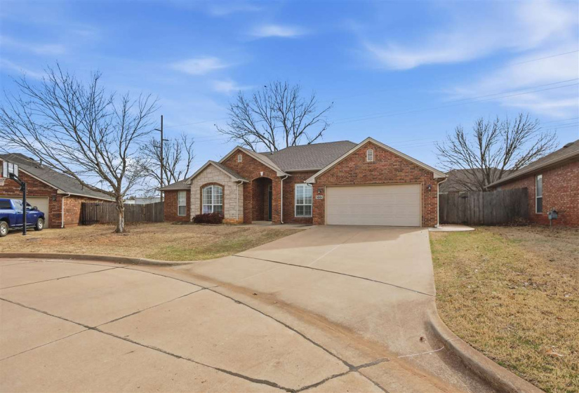 3 Bedrooms Bedrooms, 0 ,2 BathroomsBathrooms,Residential,Single Family,3rd,1,133608