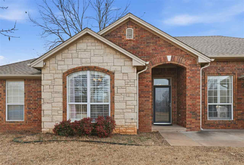 3 Bedrooms Bedrooms, 0 ,2 BathroomsBathrooms,Residential,Single Family,3rd,1,133608