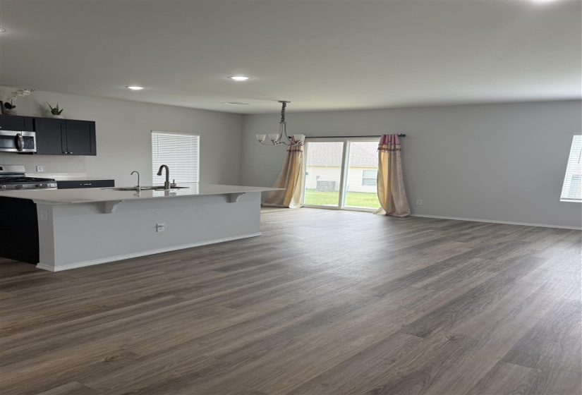 4 Bedrooms Bedrooms, 0 ,2 BathroomsBathrooms,Residential,Single Family,Appaloosa,2,133610