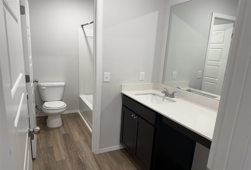 4 Bedrooms Bedrooms, 0 ,2 BathroomsBathrooms,Residential,Single Family,Appaloosa,2,133610