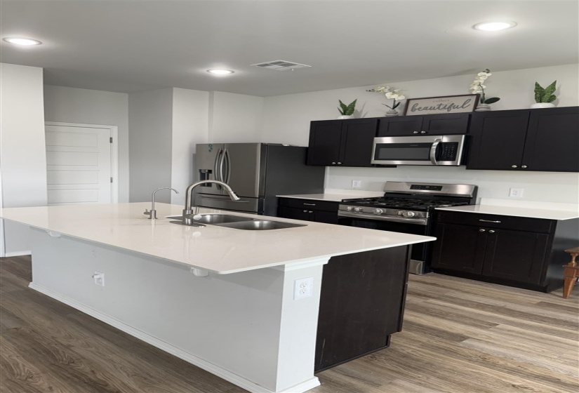 4 Bedrooms Bedrooms, 0 ,2 BathroomsBathrooms,Residential,Single Family,Appaloosa,2,133610