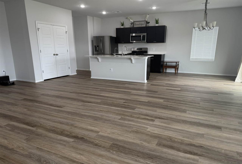 4 Bedrooms Bedrooms, 0 ,2 BathroomsBathrooms,Residential,Single Family,Appaloosa,2,133610