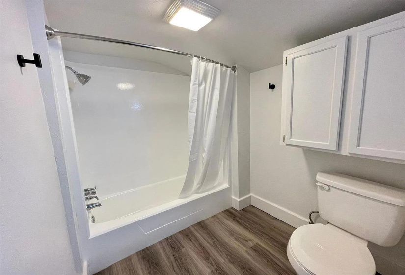 2 Bedrooms Bedrooms, 0 ,1 BathroomBathrooms,Residential,Single Family,Oak,1,133612