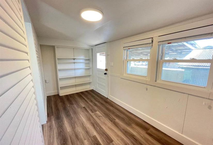 2 Bedrooms Bedrooms, 0 ,1 BathroomBathrooms,Residential,Single Family,Oak,1,133612