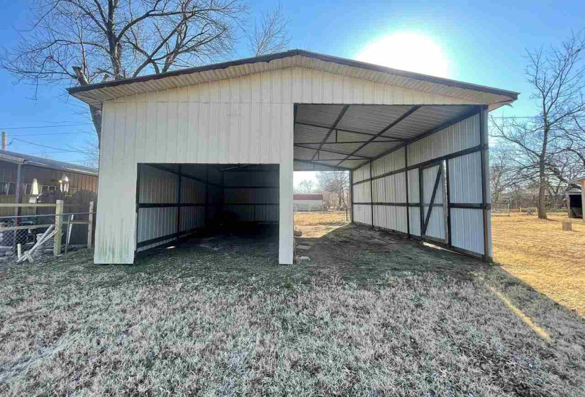 2 Bedrooms Bedrooms, 0 ,1 BathroomBathrooms,Residential,Single Family,Oak,1,133612