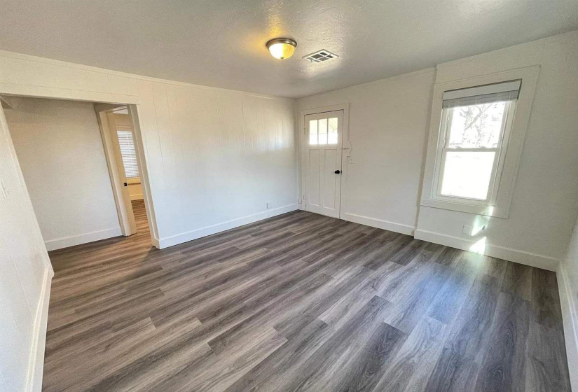 2 Bedrooms Bedrooms, 0 ,1 BathroomBathrooms,Residential,Single Family,Oak,1,133612