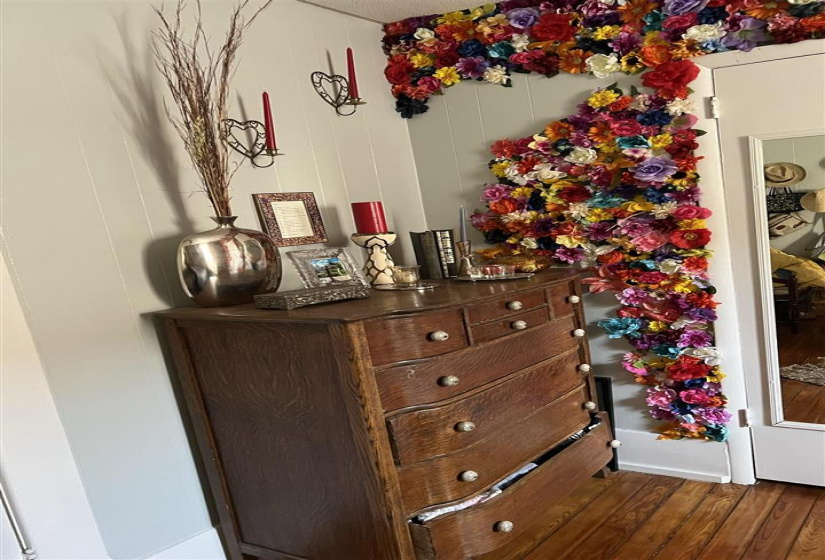 2 Bedrooms Bedrooms, 0 ,1 BathroomBathrooms,Residential,Single Family,Lowry,1,133613