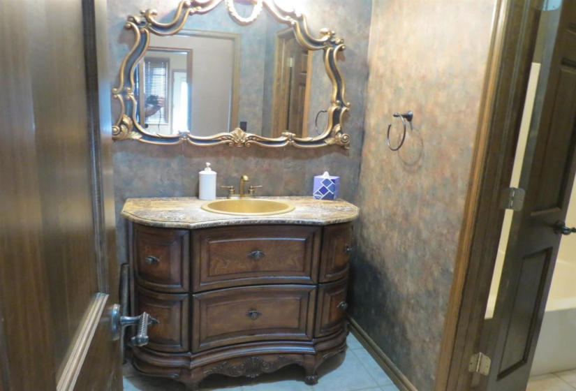 3 Bedrooms Bedrooms, 0 ,3 BathroomsBathrooms,Residential,Single Family,Washington,1.5,133616