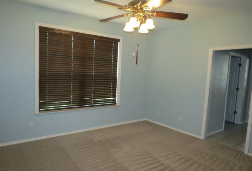 3 Bedrooms Bedrooms, 0 ,3 BathroomsBathrooms,Residential,Single Family,Washington,1.5,133616