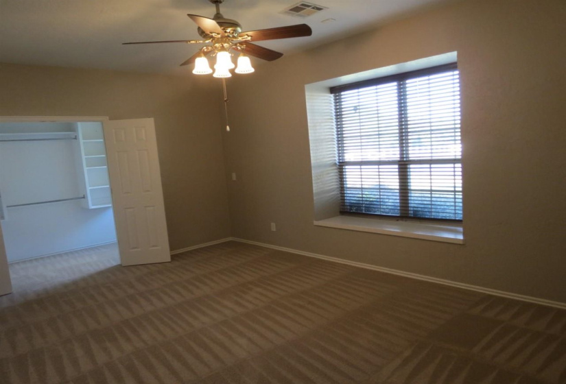 3 Bedrooms Bedrooms, 0 ,3 BathroomsBathrooms,Residential,Single Family,Washington,1.5,133616