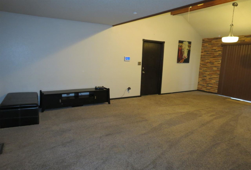 3 Bedrooms Bedrooms, 0 ,2 BathroomsBathrooms,Residential,Single Family,Post Oak,2,133621