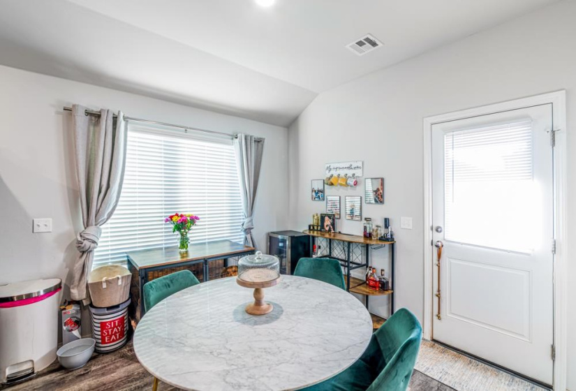 3 Bedrooms Bedrooms, 0 ,2 BathroomsBathrooms,Residential,Single Family,Colt,1,133623