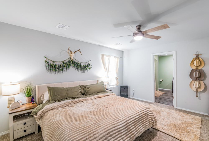 3 Bedrooms Bedrooms, 0 ,2 BathroomsBathrooms,Residential,Single Family,Colt,1,133623