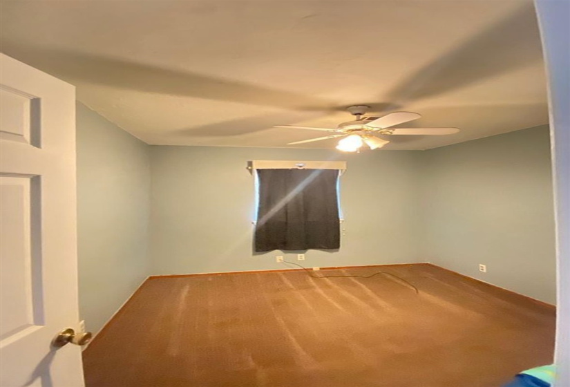 4 Bedrooms Bedrooms, 0 ,3 BathroomsBathrooms,Residential,Single Family,Locust,1,133625