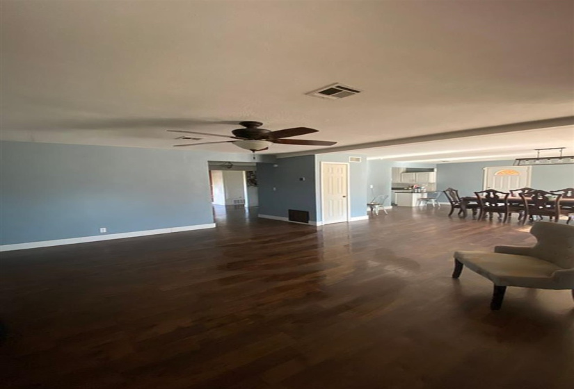 4 Bedrooms Bedrooms, 0 ,3 BathroomsBathrooms,Residential,Single Family,Locust,1,133625