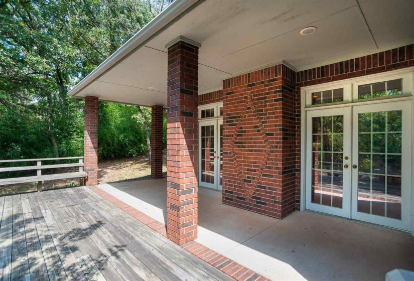 5 Bedrooms Bedrooms, 0 ,3 BathroomsBathrooms,Residential,Single Family,Woodlake,2,133627