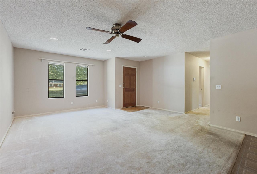 3 Bedrooms Bedrooms, 0 ,1 BathroomBathrooms,Residential,Single Family,Henderson Street,1,133629