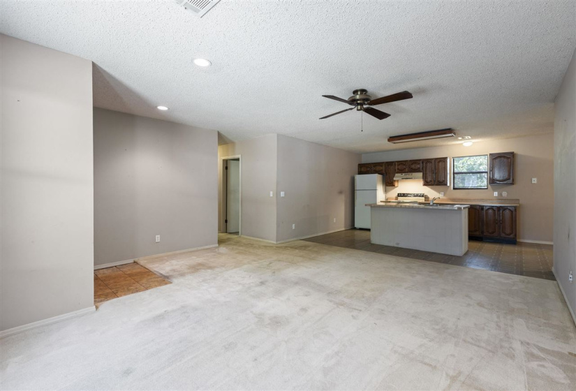 3 Bedrooms Bedrooms, 0 ,1 BathroomBathrooms,Residential,Single Family,Henderson Street,1,133629