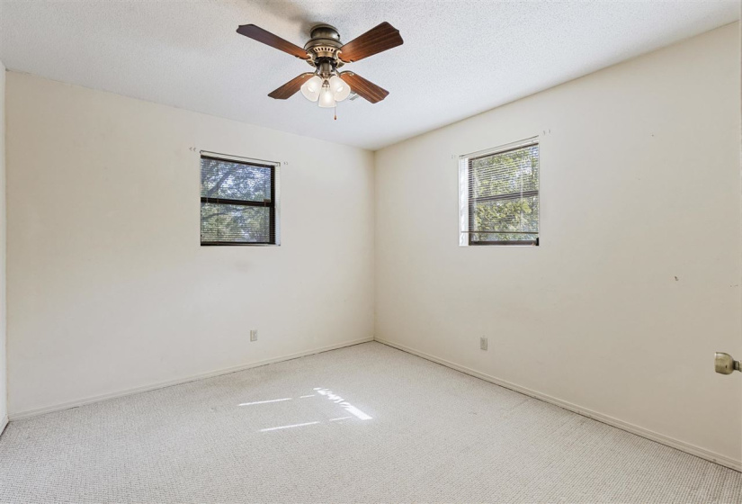 3 Bedrooms Bedrooms, 0 ,1 BathroomBathrooms,Residential,Single Family,Henderson Street,1,133629