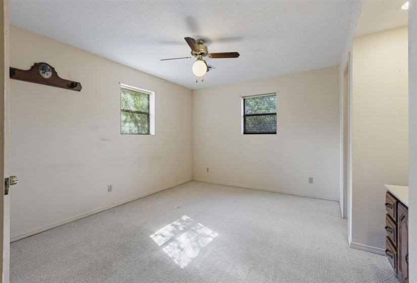 3 Bedrooms Bedrooms, 0 ,1 BathroomBathrooms,Residential,Single Family,Henderson Street,1,133629