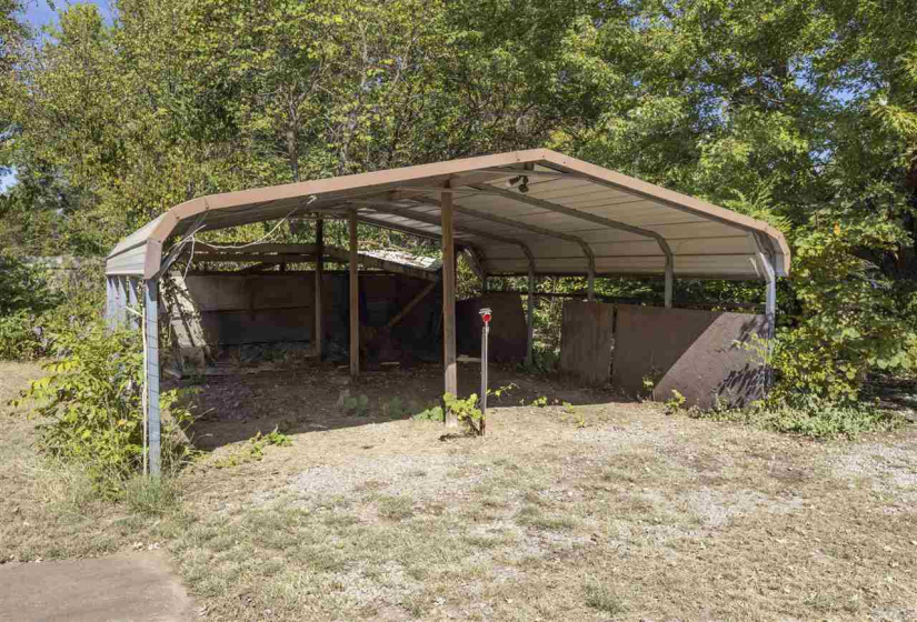 3 Bedrooms Bedrooms, 0 ,1 BathroomBathrooms,Residential,Single Family,Henderson Street,1,133629