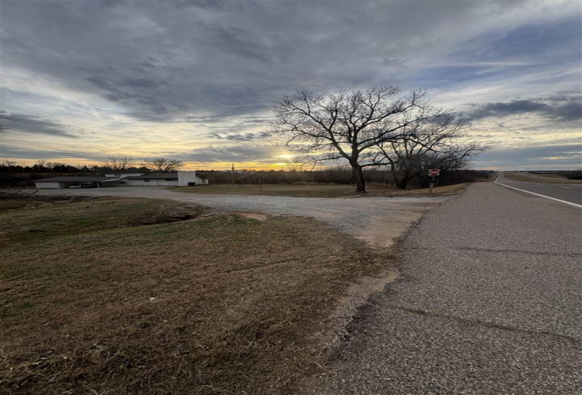 5 Bedrooms Bedrooms, 0 ,2 BathroomsBathrooms,Residential,Single Family,6th,3,133630