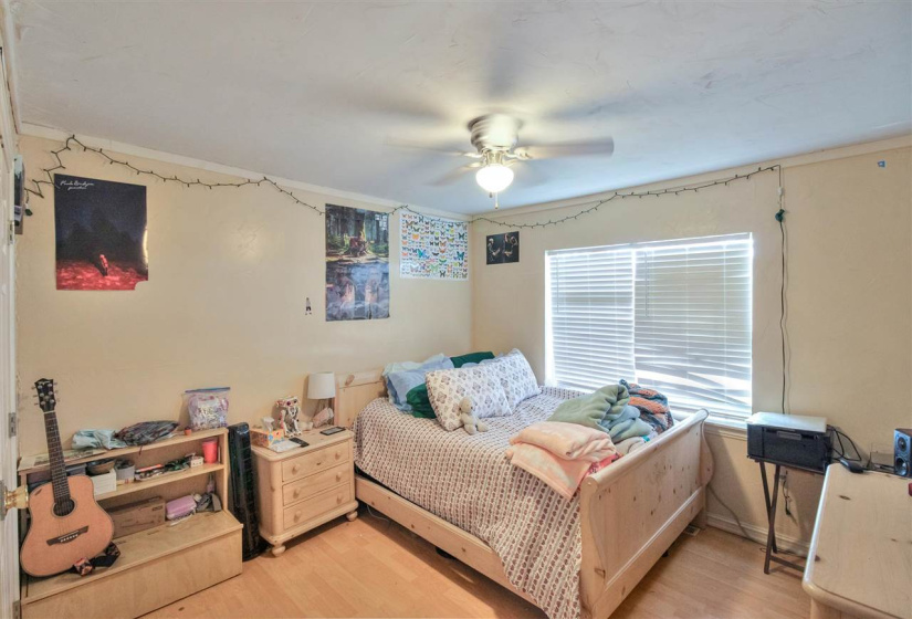 2 Bedrooms Bedrooms, 0 ,1 BathroomBathrooms,Residential,Single Family,Burdick,1,133633