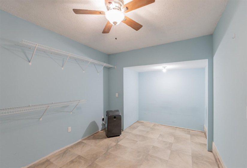 3 Bedrooms Bedrooms, 0 ,2 BathroomsBathrooms,Residential,Single Family,Surrey,1,133635