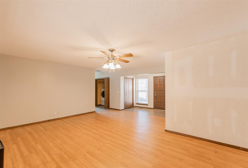 3 Bedrooms Bedrooms, 0 ,2 BathroomsBathrooms,Residential,Single Family,Surrey,1,133635