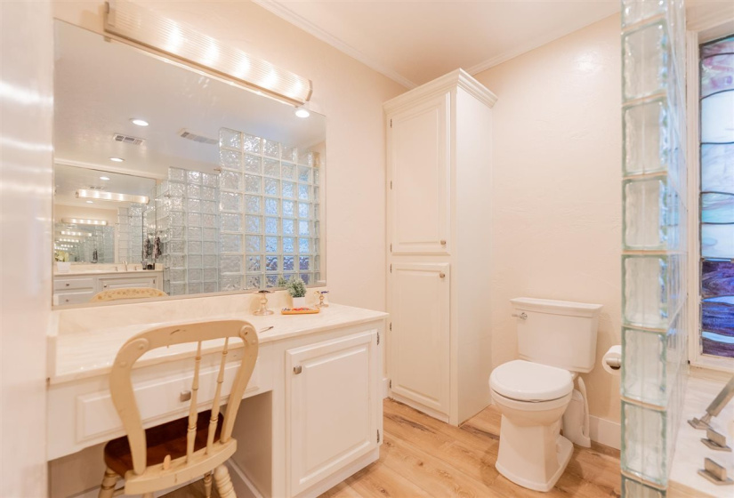 4 Bedrooms Bedrooms, 0 ,4 BathroomsBathrooms,Residential,Single Family,Thompson,1.5,133654