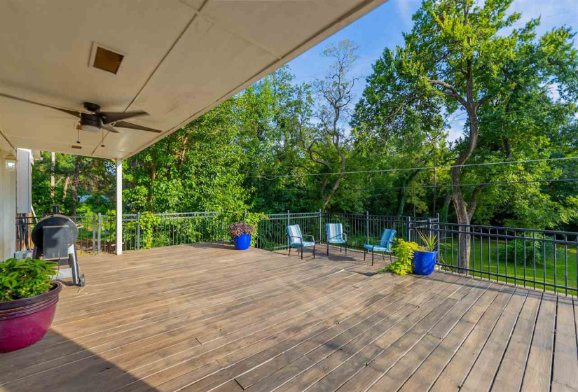 4 Bedrooms Bedrooms, 0 ,4 BathroomsBathrooms,Residential,Single Family,Thompson,1.5,133654