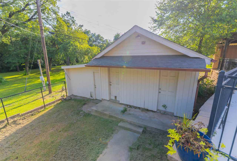 4 Bedrooms Bedrooms, 0 ,4 BathroomsBathrooms,Residential,Single Family,Thompson,1.5,133654