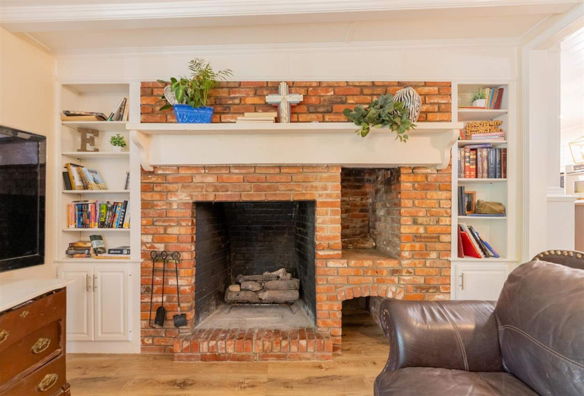 4 Bedrooms Bedrooms, 0 ,4 BathroomsBathrooms,Residential,Single Family,Thompson,1.5,133654