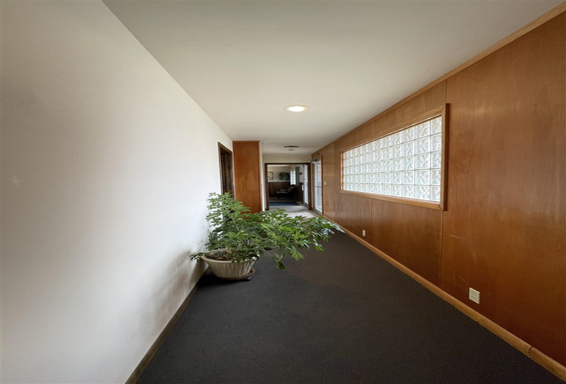 0 ,6 BathroomsBathrooms,Commercial/industrial,Commercial,Highland,1,133657