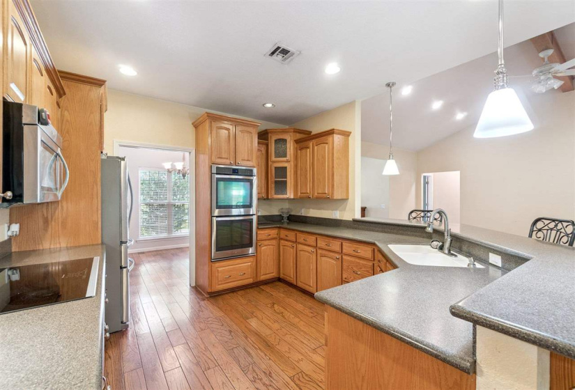 3 Bedrooms Bedrooms, 0 ,2 BathroomsBathrooms,Residential,Single Family,Skinner,1,133656