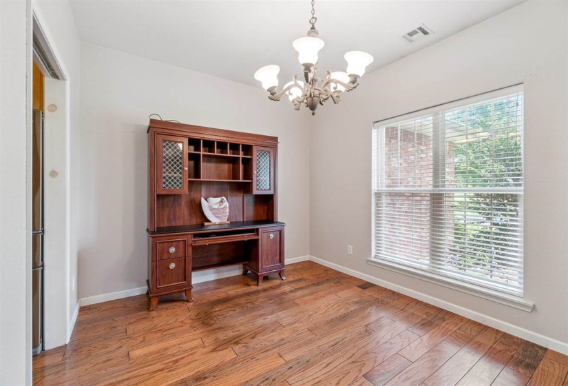 3 Bedrooms Bedrooms, 0 ,2 BathroomsBathrooms,Residential,Single Family,Skinner,1,133656