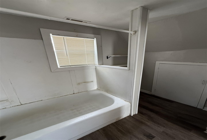 3 Bedrooms Bedrooms, 0 ,2 BathroomsBathrooms,Residential,Single Family,Jefferson,2,133660