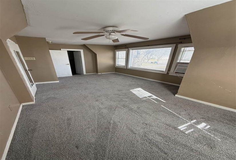 3 Bedrooms Bedrooms, 0 ,2 BathroomsBathrooms,Residential,Single Family,Jefferson,2,133660