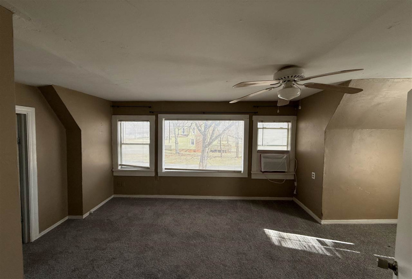 3 Bedrooms Bedrooms, 0 ,2 BathroomsBathrooms,Residential,Single Family,Jefferson,2,133660