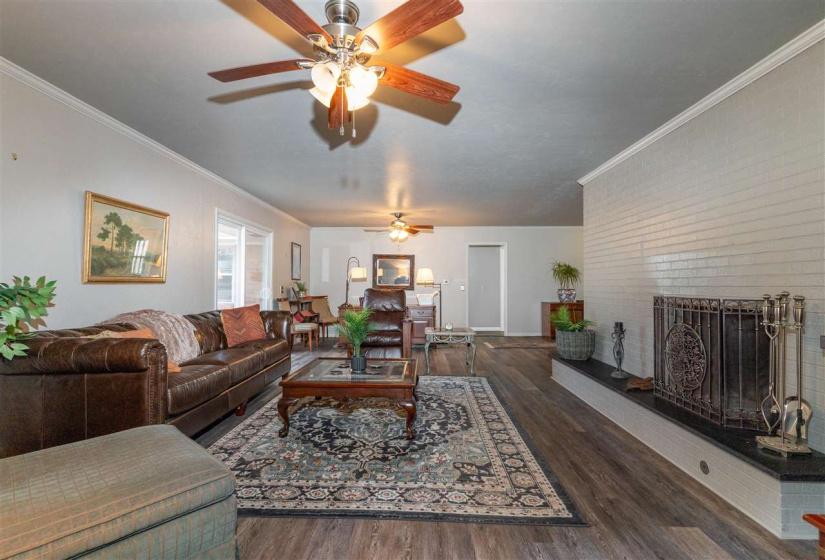 3 Bedrooms Bedrooms, 0 ,2 BathroomsBathrooms,Residential,Single Family,Glenwood,1,133675