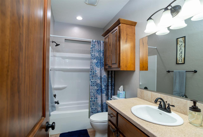 3 Bedrooms Bedrooms, 0 ,2 BathroomsBathrooms,Residential,Single Family,344th,1,133676