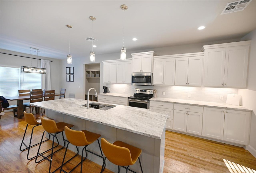 5 Bedrooms Bedrooms, 0 ,2 BathroomsBathrooms,Residential,Single Family,Bandera,1,133678