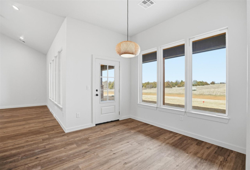 4 Bedrooms Bedrooms, 0 ,2 BathroomsBathrooms,Residential,Single Family,Bison,1,133684