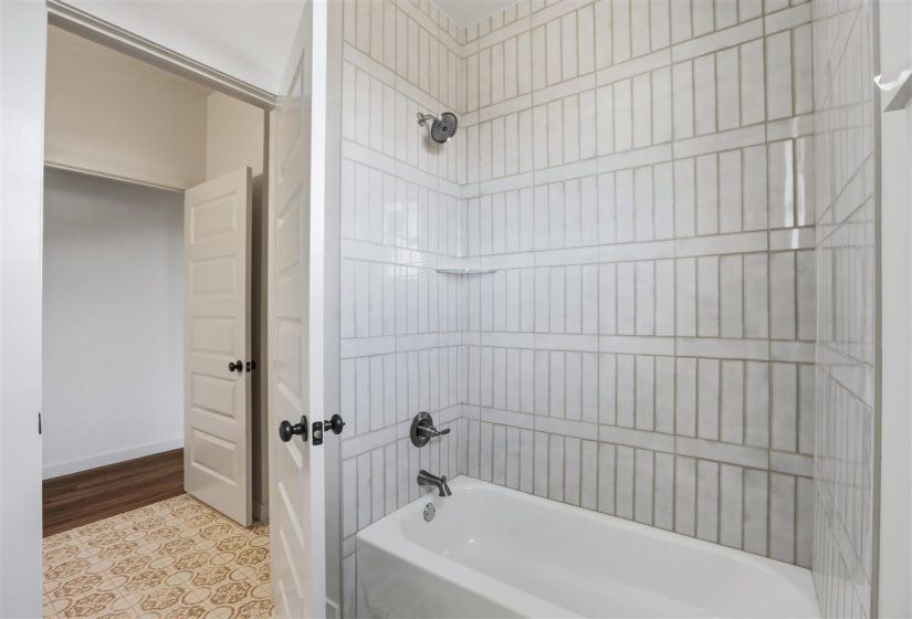 4 Bedrooms Bedrooms, 0 ,2 BathroomsBathrooms,Residential,Single Family,Bison,1,133684