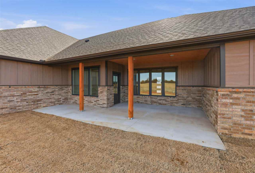 4 Bedrooms Bedrooms, 0 ,2 BathroomsBathrooms,Residential,Single Family,Bison,1,133684