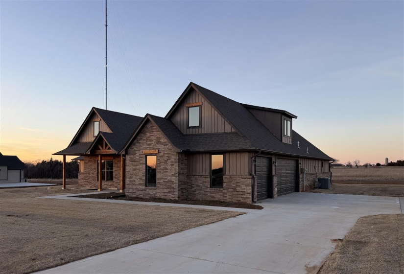 4 Bedrooms Bedrooms, 0 ,2 BathroomsBathrooms,Residential,Single Family,Bison,1,133684