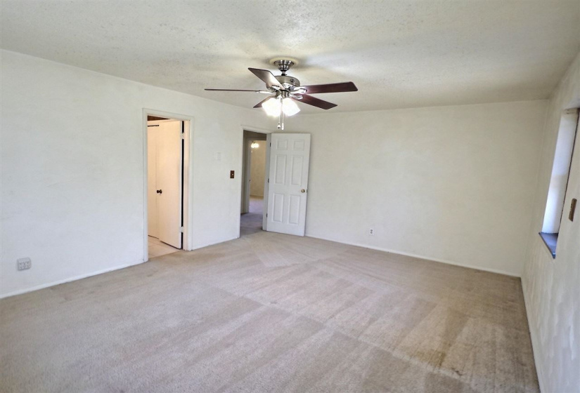 3 Bedrooms Bedrooms, 0 ,3 BathroomsBathrooms,Residential,Single Family,Stoney Creek,0,133686