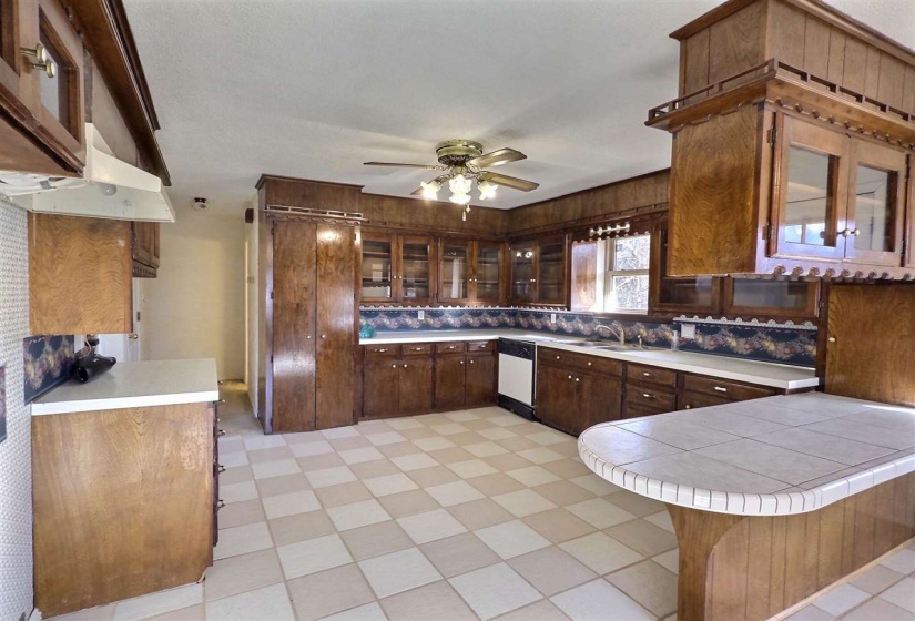 3 Bedrooms Bedrooms, 0 ,3 BathroomsBathrooms,Residential,Single Family,Stoney Creek,0,133686