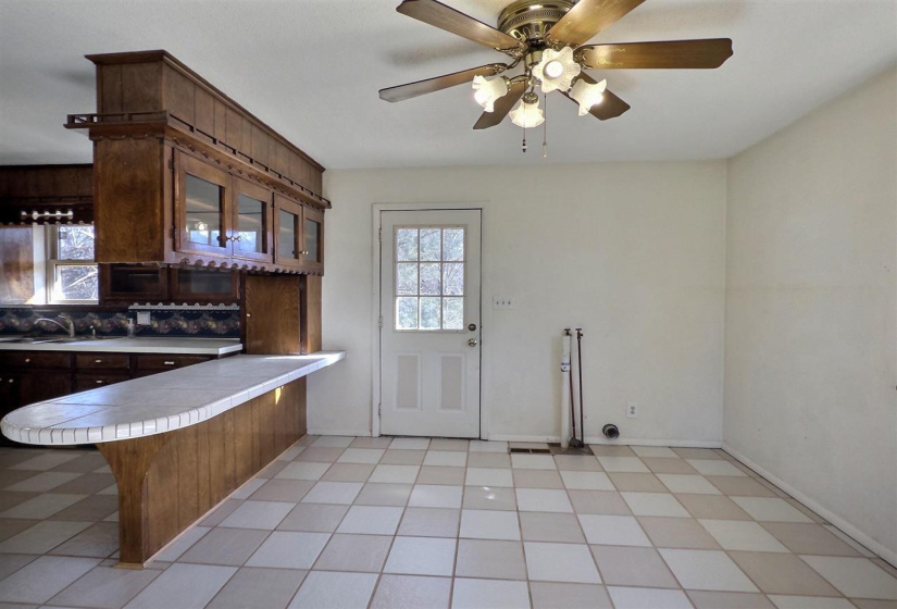 3 Bedrooms Bedrooms, 0 ,3 BathroomsBathrooms,Residential,Single Family,Stoney Creek,0,133686